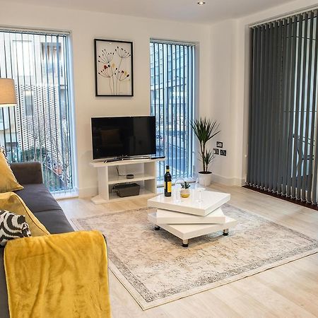 Luxury King Bed Apartment & Free Parking Cambridge  Kültér fotó