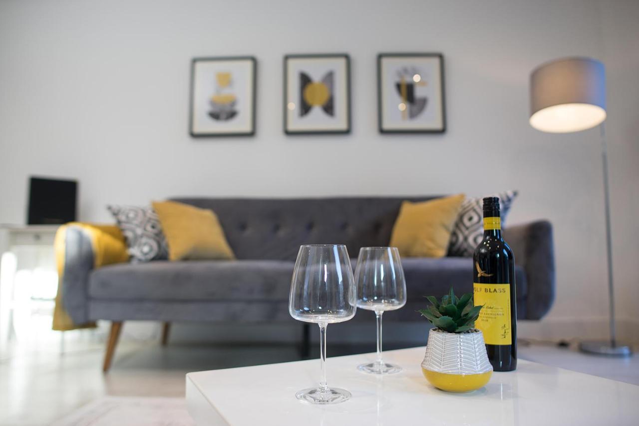 Luxury King Bed Apartment & Free Parking Cambridge  Kültér fotó